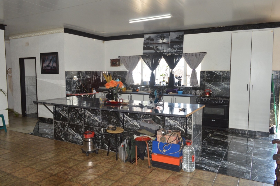 3 Bedroom Property for Sale in Songloed North West